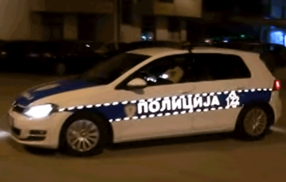ZATRAŽEN PRITVOR ZA TAKSISTU (25) KOGA JE DEVOJKA PRIJAVILA : Osumnjičeni je odvezao IZVAN GRADA te je PRETUKAO I SILOVAO!
