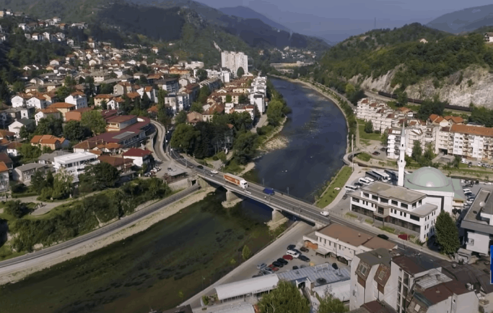 PRONAŠAO LOBANJU U GARAŽI U KONJICU: Kopao kanal pa otkrio <span style='color:red;'><b>LJUDSKE KOSTI</b></span>