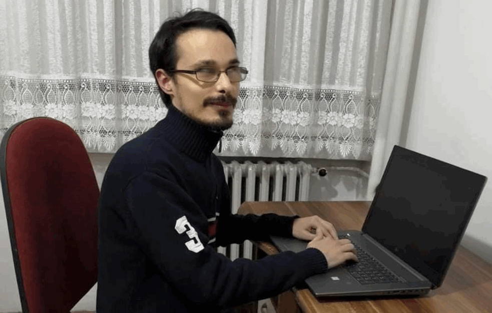 SJAJAN TALENAT! Slobodan Brkić je sa 15 godina hakovao je sajt Telekoma, a danas govori 10 JEZIKA i spava samo nekoliko sati dnevno!