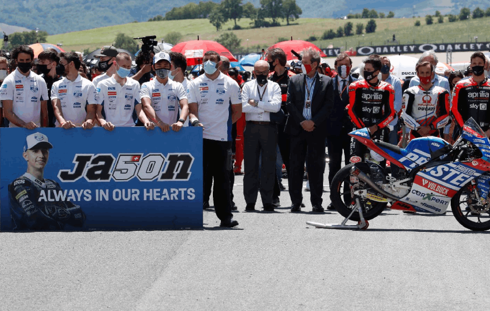 TRAGEDIJA NA MOTO TRCI: Mladi vozač izgubio život nakon pada s motora 