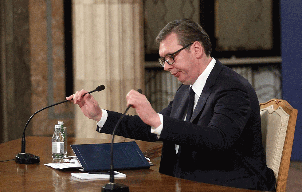VUČIĆ SE SUTRA OBRAĆA NACIJI: Važne informacije nakon pregovora S KURTIJEM!  