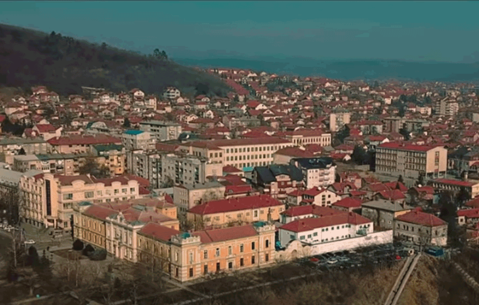 PREMINUO NAPADAČ IZ PROKUPLJA: Zoran koji je PUCAO u nevenčanu SUPRUGU pa u sebe, podlegao POVREDAMA! 