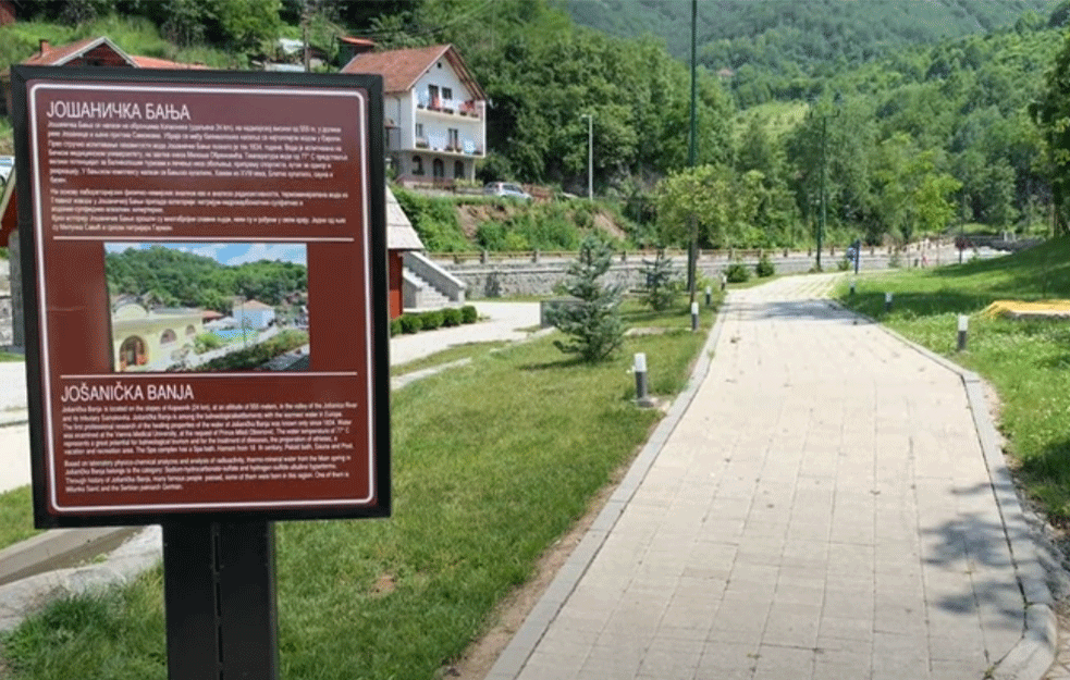 <span style='color:red;'><b>Protest meštana</b></span> protiv gradnje hidroelektrane: Nećemo dozvoliti dalje uništavanje Planske reke, ovo je naš ekološki raj 