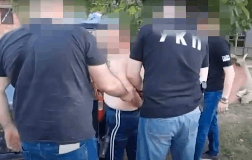 PALI PEDOFILI IZ CELE SRBIJE: Pohapšeno 18 osumnjičenih za dečju pornografiju (VIDEO)