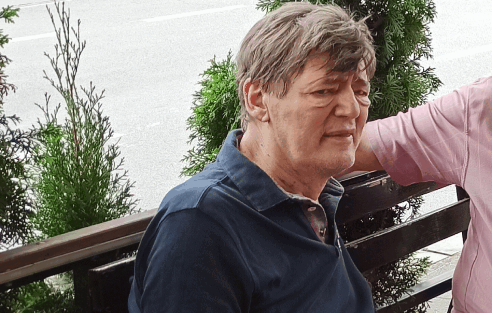 EKSKLUZIVNO! Sudijska legenda ZORAN PETROVIĆ: UEFA u krizi sa sudijama, VAR IM RUŠI <span style='color:red;'><b>AUTORITET</b></span>!

