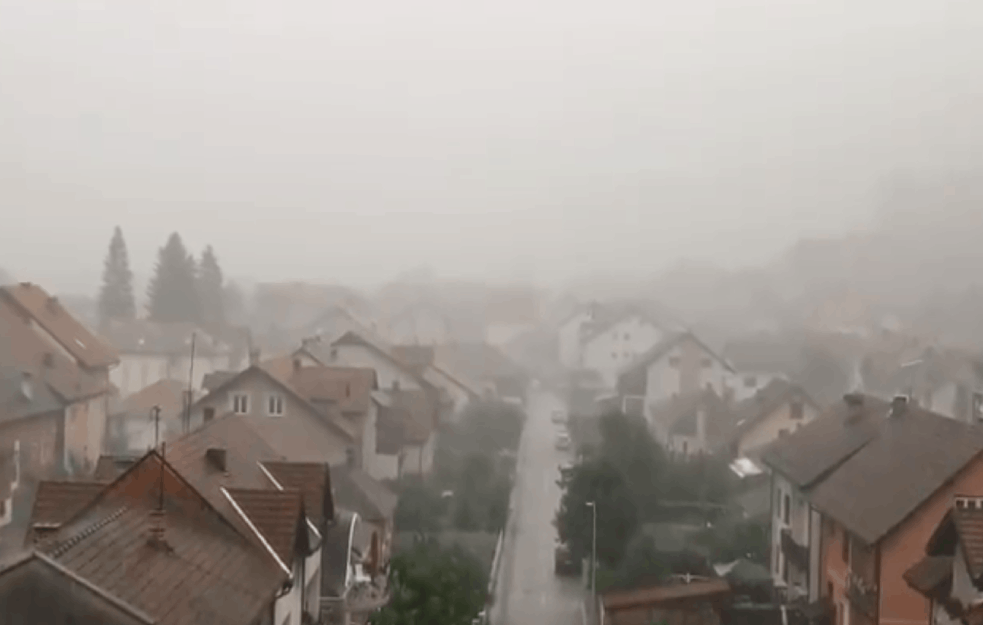 IVANJICOM TUTNJI JAKO NEVREME: Meštani strahuju da im sledi novi potop (VIDEO)