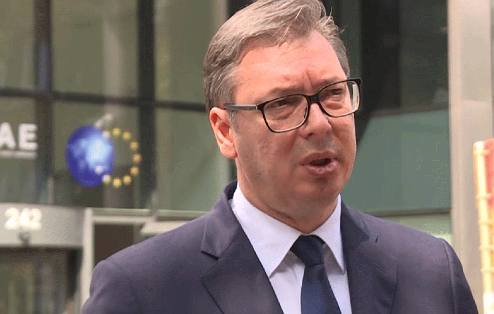 VUČIĆ: Dačić je Miloševićev zločinac, ja sam Šešeljev pravni savetnik, a Čanak i <span style='color:red;'><b>Nataša Kandić</b></span> su svetlost na kraju tunela! Okej, ali hajde da pričamo o budućnosti!