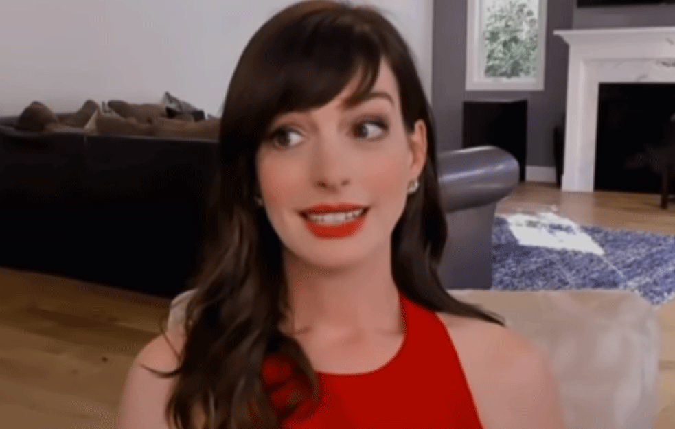 DA LI JE ČUDNO ŠTO JE EN HETAVAJ POBEGLA GLAVOM BEZ OBZIRA? Progovorio bivši dečko holivudske glumice: Zadnje reči bile su joj da će me <span style='color:red;'><b>voleti</b></span> zauvek i ostavila me (FOTO)