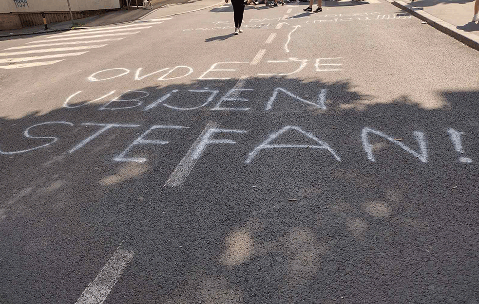 DOSIJE KO ‘RAT I MIR’: Bahati vozač sa Karaburme koji je pregazio malog Stefana na pešačkom udario ženu, a to još nije sve