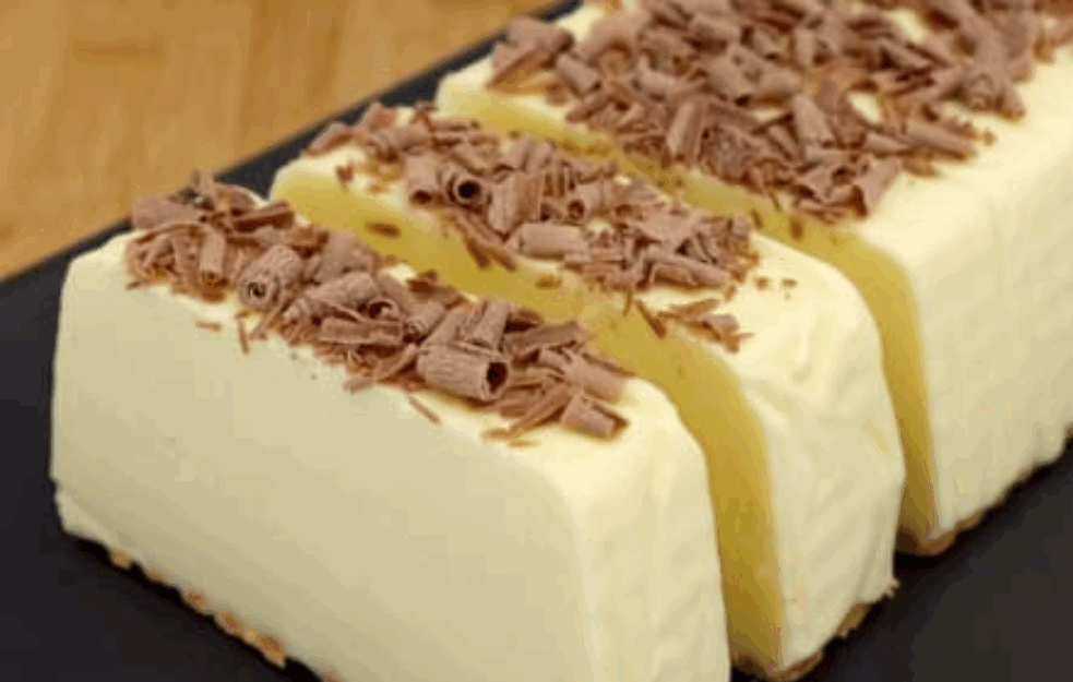 SAVRŠENA POSLASTICA ZA LETNJE DANE: Kremasti desert koji se sprema za samo DESET MINUTA! (VIDEO) 
