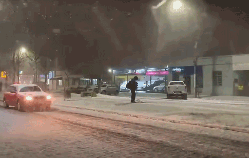 <span style='color:red;'><b>PADA SNEG</b></span>! Kod nas VRELO i sparno, a u OVOJ zemlji rekordni PAD temperature! (VIDEO) 