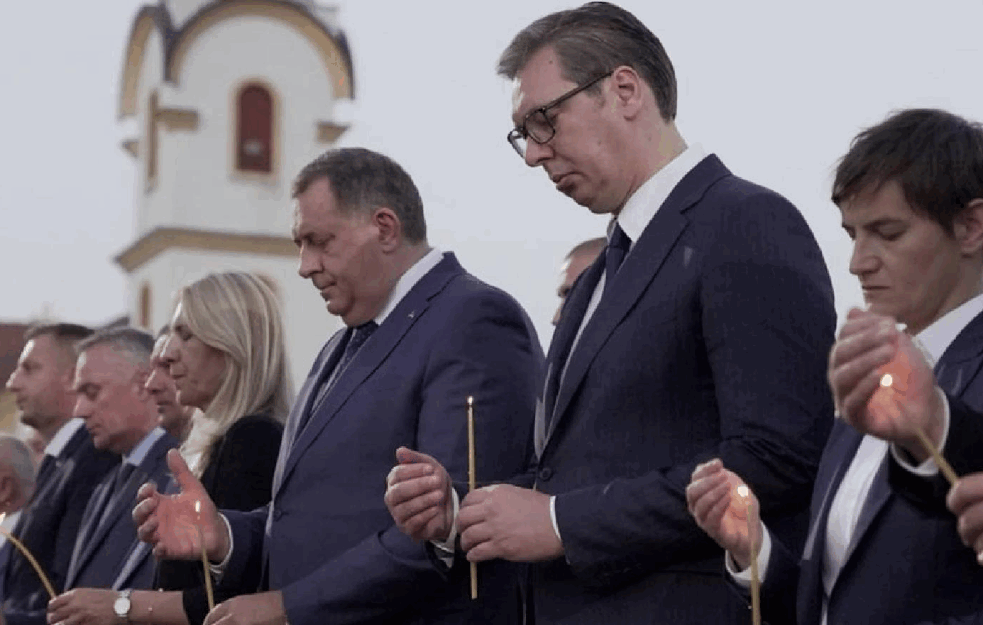 VUČIĆ U BUSIJAMA: Srbija pamti, Oluja i <span style='color:red;'><b>Bljesak</b></span> se neće ponoviti!