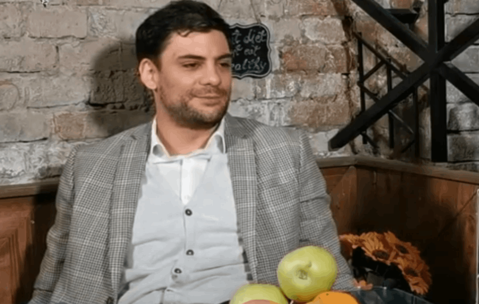 MILAN MARIĆ IMA KORONU: Evo kako se oseća <span style='color:red;'><b>mladi glumac</b></span>