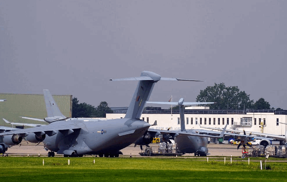 NEBO PRVI PUT TIHO, NEMA TUTNJAVE AVIONA: Amerikanci više ne kontrolišu aerodrom u <span style='color:red;'><b>Kabul</b></span>u, KRAJ dvadesetogodišnje misije  