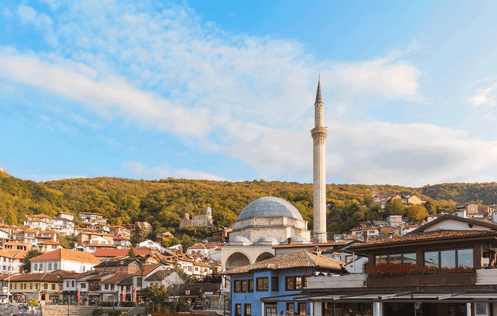 Kroz književnost pokušavaju da PROGURAJU TZV. DRŽAVU KOSOVO! Srpska pokrajina kao <span style='color:red;'><b>nezavisni</b></span> učesnik na regionalnim susretima