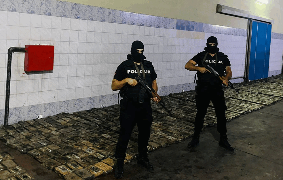 AKCIJA "187" SE NASTAVLJA! Podgorica pod opsadom, traže se saradnici krijumčara kokaina (FOTO, VIDEO)