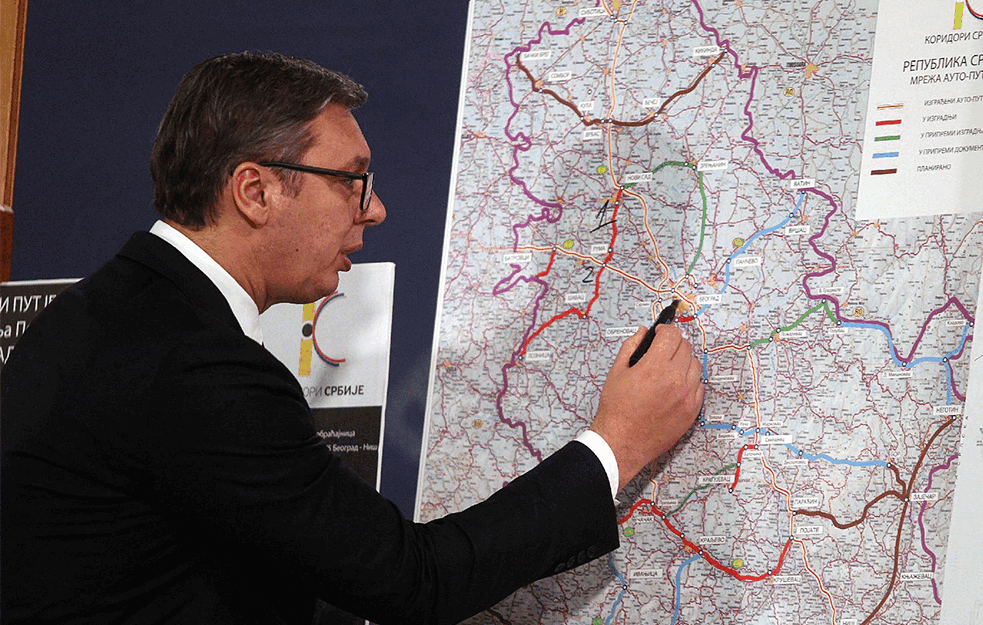 VUČIĆ SE OGLASIO POVODOM ODLASKA na ustoličenje mitropolita JOANIKIJA na Cetinju!
