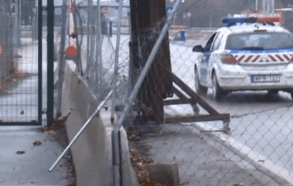 EVROPA OJAČAVA <span style='color:red;'><b>BEDEM</b></span>E: Austrijski policajci stižu na srpsko-mađarsku granicu