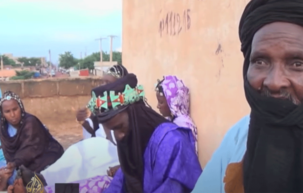 Tuarezi su jedni od najmisterioznijih naroda Afrike: Žene u gospodarice <span style='color:red;'><b>plemena</b></span>, a muškarci nose veo preko lica