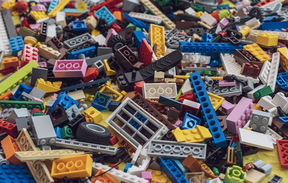 Zanimljiva istorija LEGO KOCKICA