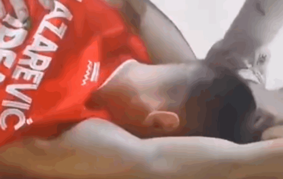 MUK U PIONIRU! Stravičan PAD Lazarevića, doživeo <span style='color:red;'><b>POTRES MOZGA</b></span>! (VIDEO) 
