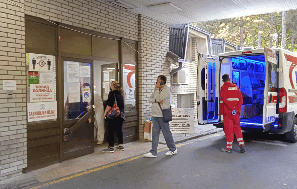 JEDNA SAOBRAĆAJKA I VIŠE DESETINA PREVOZA DO KOVID BOLNICA, sve više zovu zbog povišenih temperatura