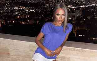 MEGA <span style='color:red;'><b>EKSKLUZIVA</b></span>! Gola Dijana Hrkalović! Puca u čipki! (FOTO)