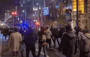 GLAS NA PROTESTU ZBOG UVOĐENJA KOVID PROPUSNICA! (VIDEO)