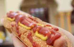 JELA HOT DOG U <span style='color:red;'><b>DOBROTVORNE SVRHE</b></span> PA SE UGUŠILA! Bizarna smrt studentkinje
