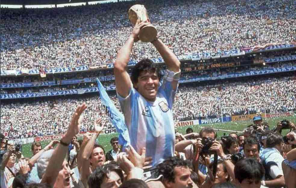 NA DANAŠNJI DAN ROĐEN JEDAN OD NAJBOLJIH FUDBALERA! Maradonine ćerke protiv odigravanja utakmice u čast njihovog oca
