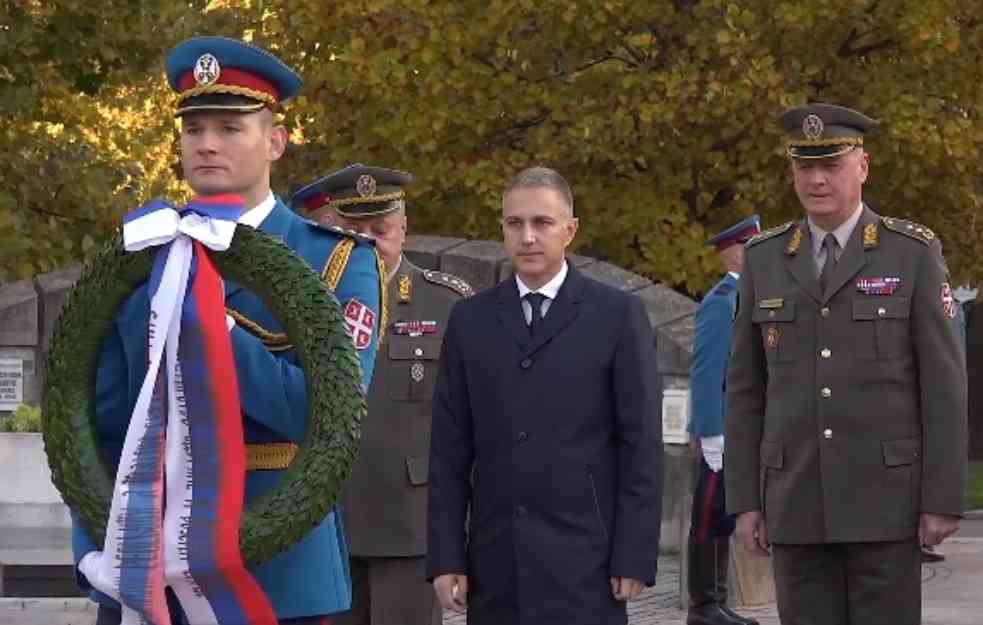 ŠALJU IH NA RASPUST, ALI NA GRADSKU PROSLAVU MOŽE: Učenici kažnjeni jer nisu došli na predstavu 