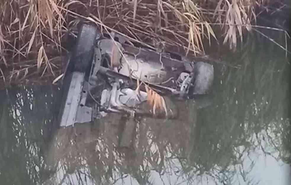 TRAGEDIJA! DEČAK (14) i DEVOJKA (22) POGINULI: Automobilom SLETELI U KANAL na putu za Vrbovski! (FOTO) 