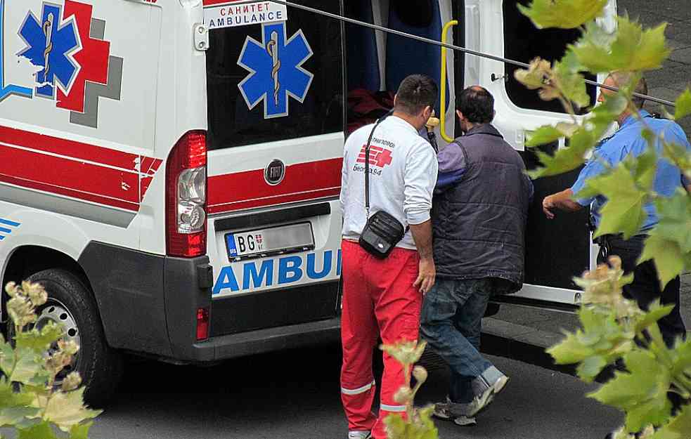 UŽAS NA ČUKARICI: Muškarac poginuo nakon pada sa desetog sprata