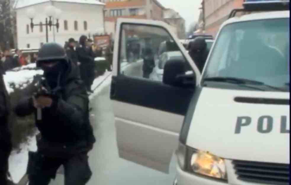 U TOKU VELIKA AKCIJA POLICIJE! Na tragu grupe povezane sa škaljarskim klanom