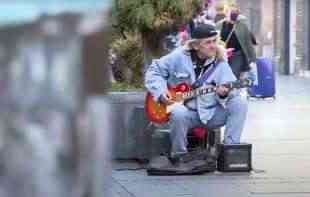 NE DAJU U KNEZA BEZ DOZVOLE: Ulične umetnike u Beogradu svake godine bira <span style='color:red;'><b>stručni žiri</b></span>