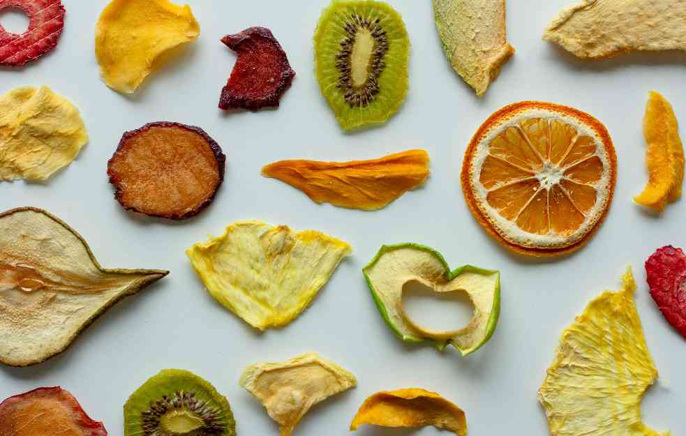 Kako da napravite mirisne i slatke ukrase od sušenih citrusa