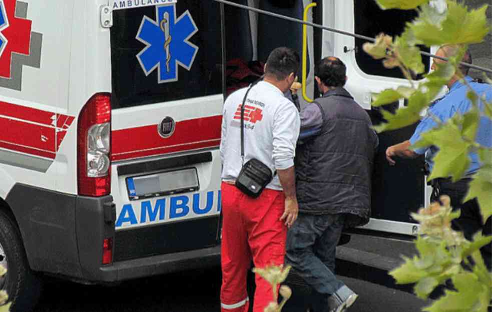 MUŠKARAC (30) IZBODEN NOŽEM U ŠAPCU! Lekari mu se bore za život