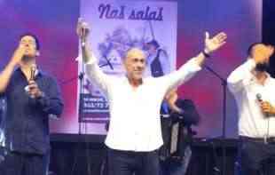 NIKOLA ROKVIĆ podelio <span style='color:red;'><b>dirljivo</b></span> sećanje na poslednji koncert svog oca: Ko bi rekao... (FOTO+VIDEO)