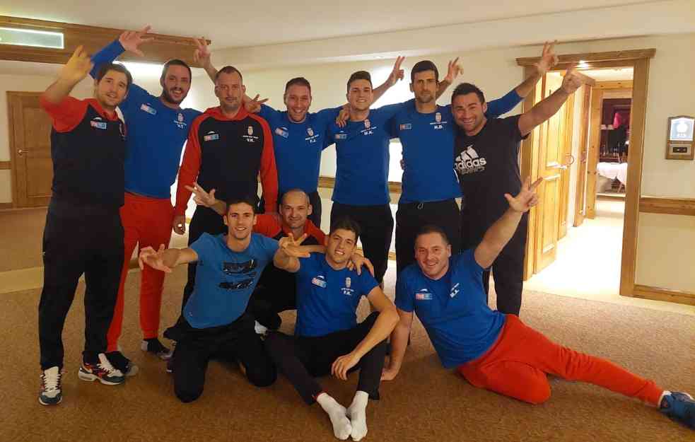 ČUDO U DEJVIS KUPU! Srbija na rusku gurku do četvrtfinala, Novak i društvo BUDILI HOTEL (VIDEO)