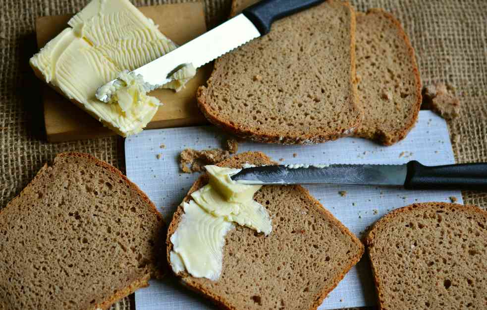 POST NIJE DIJETA! Nutricionista upozorava na zamke ove hrane zbog čijeg unosa možete i da se UGOJITE