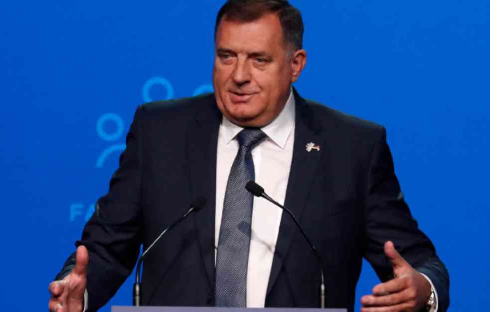 DODIK: Ne možemo dozvoliti strancima koji nisu izabrani u BiH da donose zakone za nas! 