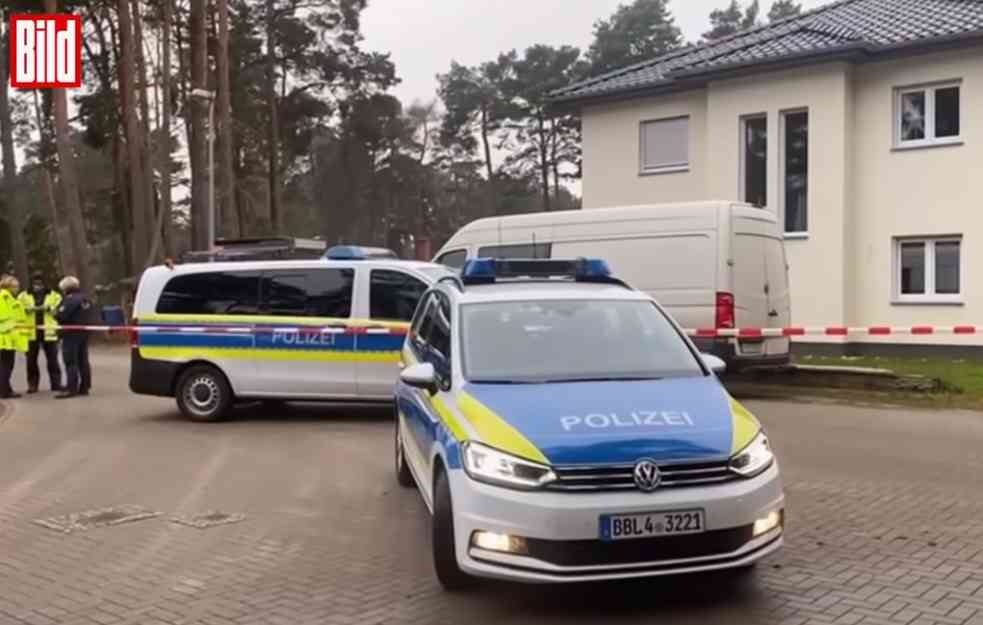 KRVOPROLIĆE! Roditelji prvo ubili troje dece, pa potom i sebe, ostavili oproštajno pismo (VIDEO)