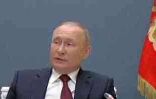 Putin se nada da će SZO uskoro odobriti <span style='color:red;'><b>Sputnjik</b></span> V: To bi omogućilo milionima ljudi širom sveta da putuju