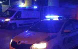 TRAGEDIJA KOD BAČKE PALANKE: Kolima ubio ženu pešaka, pa se zakucao u banderu (FOTO)