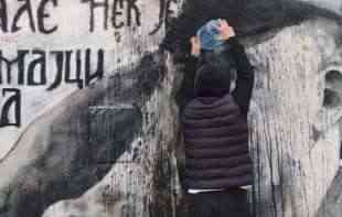 DŽABA STE KREČILI! Opran mural Ratku Mladiću koji je uklonila <span style='color:red;'><b>Opština Vračar</b></span>