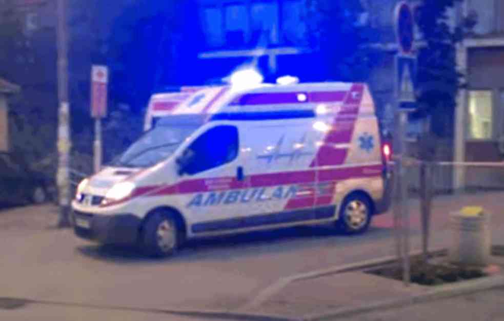 UBIJEN OTAC PETORO DECE! Muškarac izboden nožem u kafanskoj tuči u Beranama