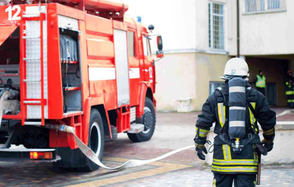 MUŠKARAC IZGOREO U POŽARU! Užas kod Kragujevca