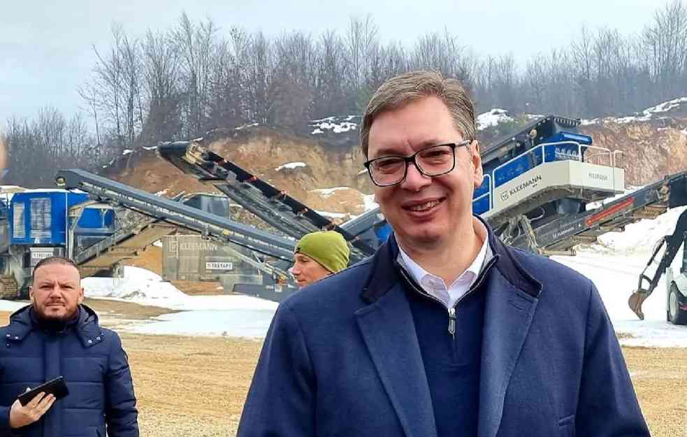 VUČIĆ NEĆE DA UGODI DELU OPOZICIJE: Projekat Jadar NEĆE biti povučen!