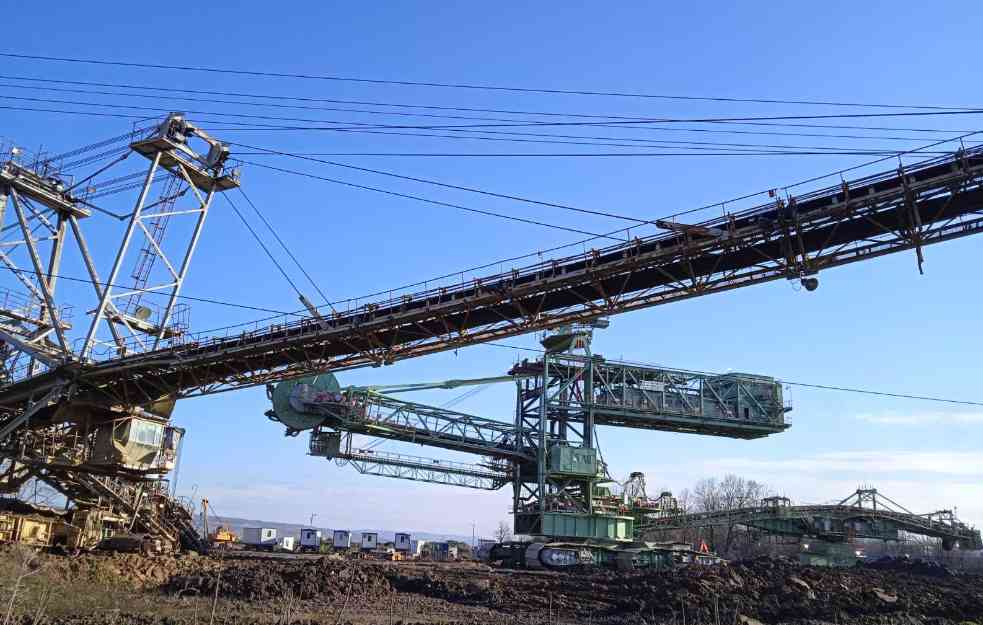 SVE PUCA A MI PRVI! Srbija lider u Evropi po količini struje proizvedene iz uglja