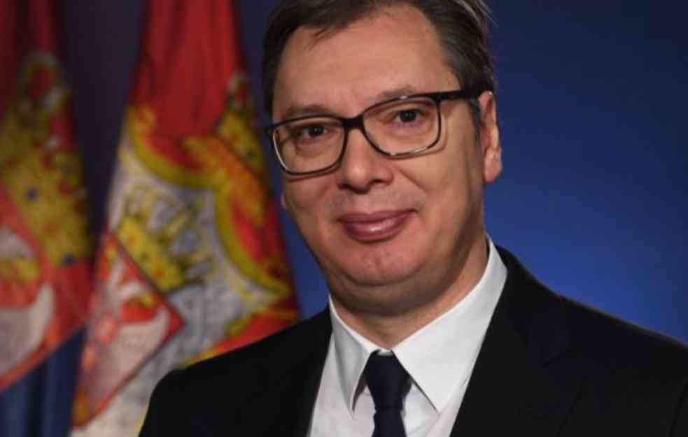 VUČIĆ ČESTITAO BOŽIĆ: Želim vam sreću, blagostanje i dobro zdravlje